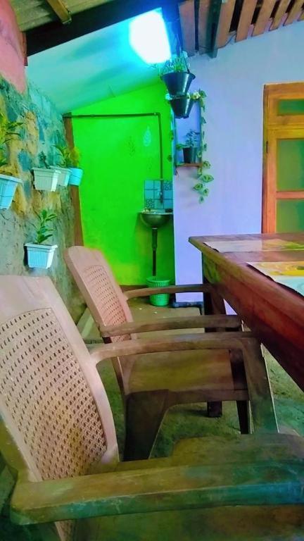 Ella Kumi Hostel Luaran gambar