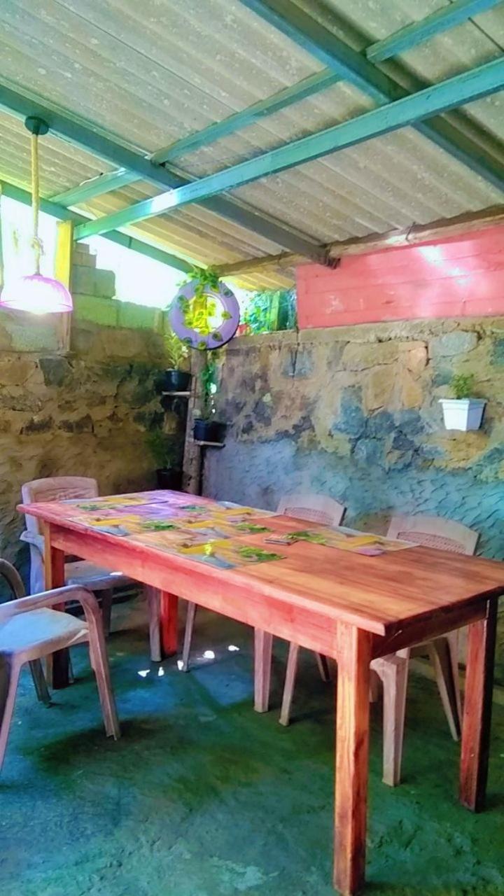 Ella Kumi Hostel Luaran gambar