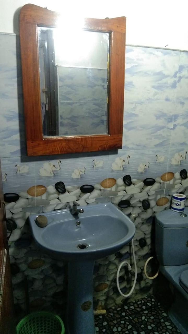 Ella Kumi Hostel Luaran gambar